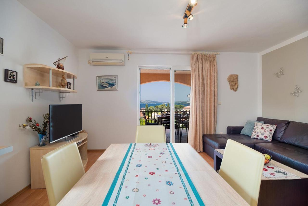 Apartments Ivanka Okrug Gornji Exterior foto