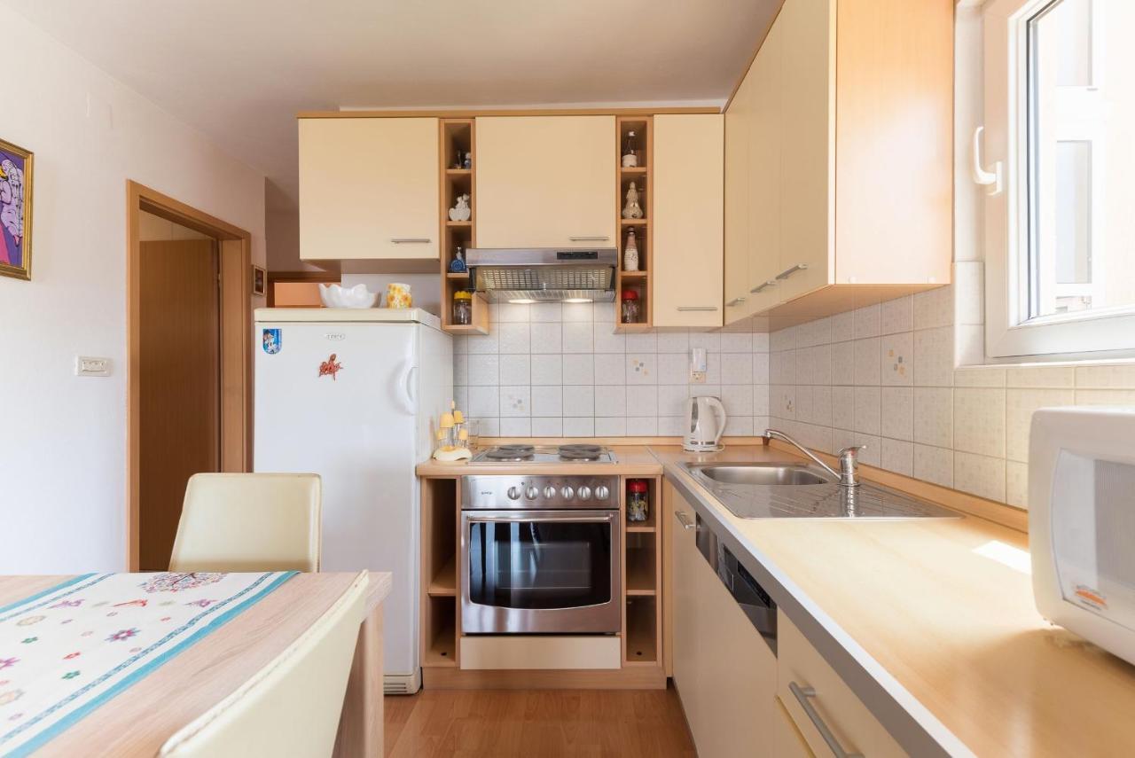 Apartments Ivanka Okrug Gornji Exterior foto