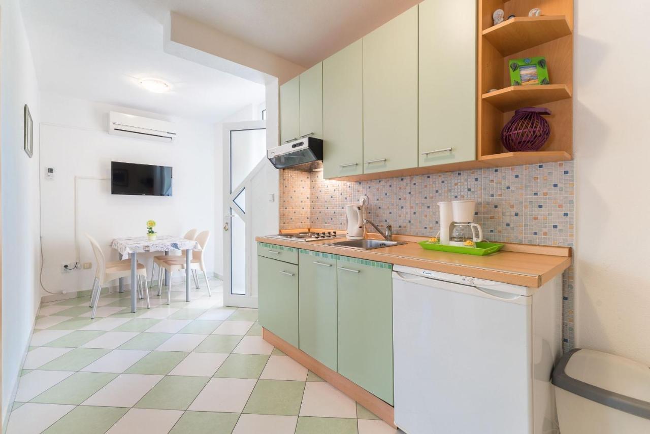 Apartments Ivanka Okrug Gornji Exterior foto
